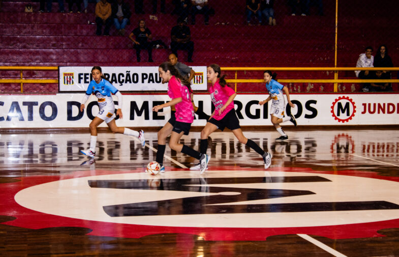 FUTSAL Meninas da categoria Sub 13 são as campeãs da Copa Valita